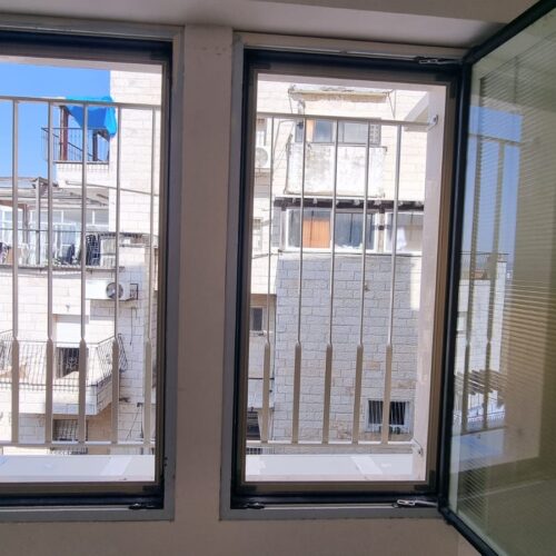 סורג ברזל בעיצוב אישי להגנה מלאה
